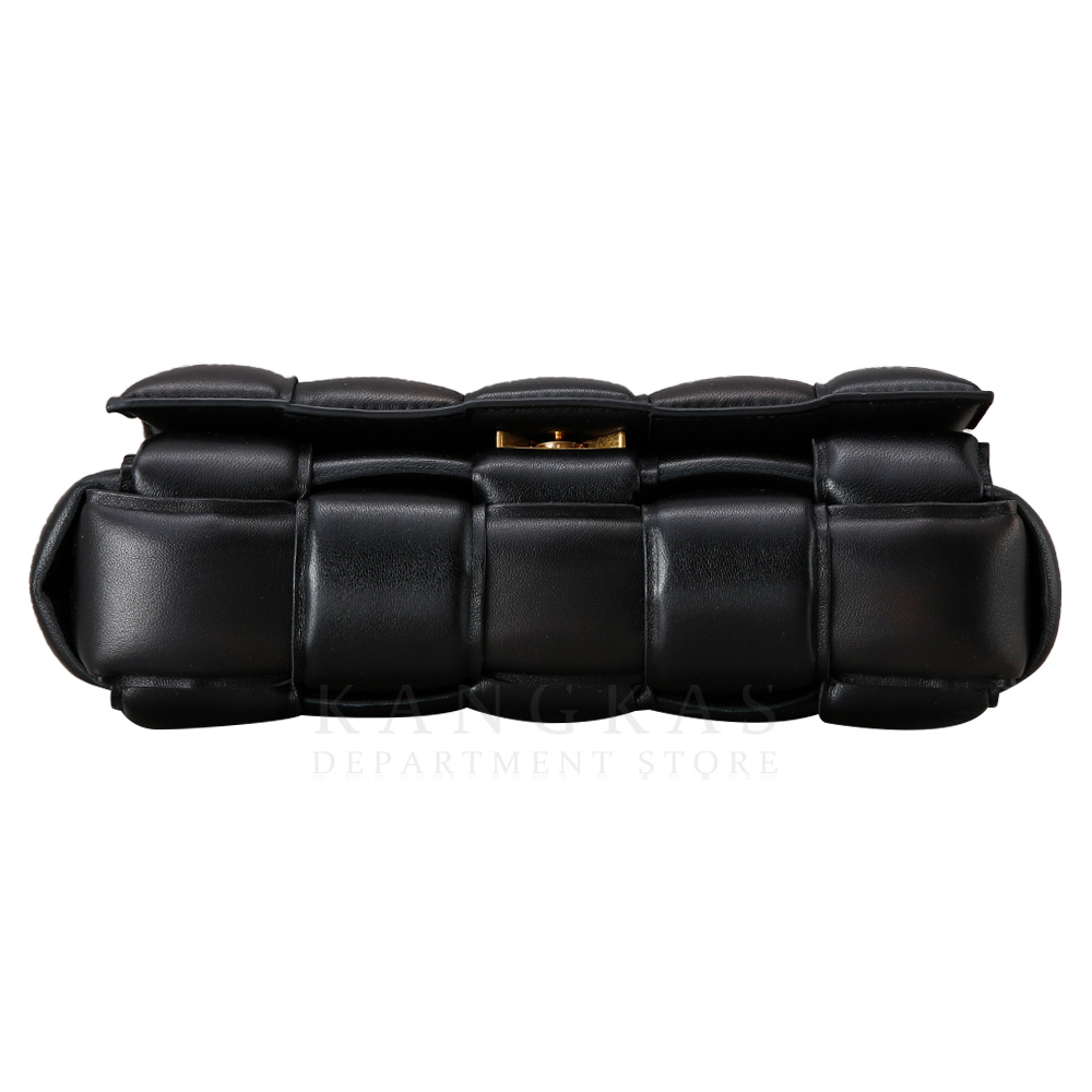 BOTTEGA VENETA(USED)보테가베네타 체인 패딩 카세트백